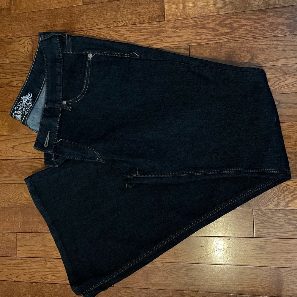 ✌️💜💜2/20.00 or one for original price!!! 💜💙 NWOT Stella Flare Jeans